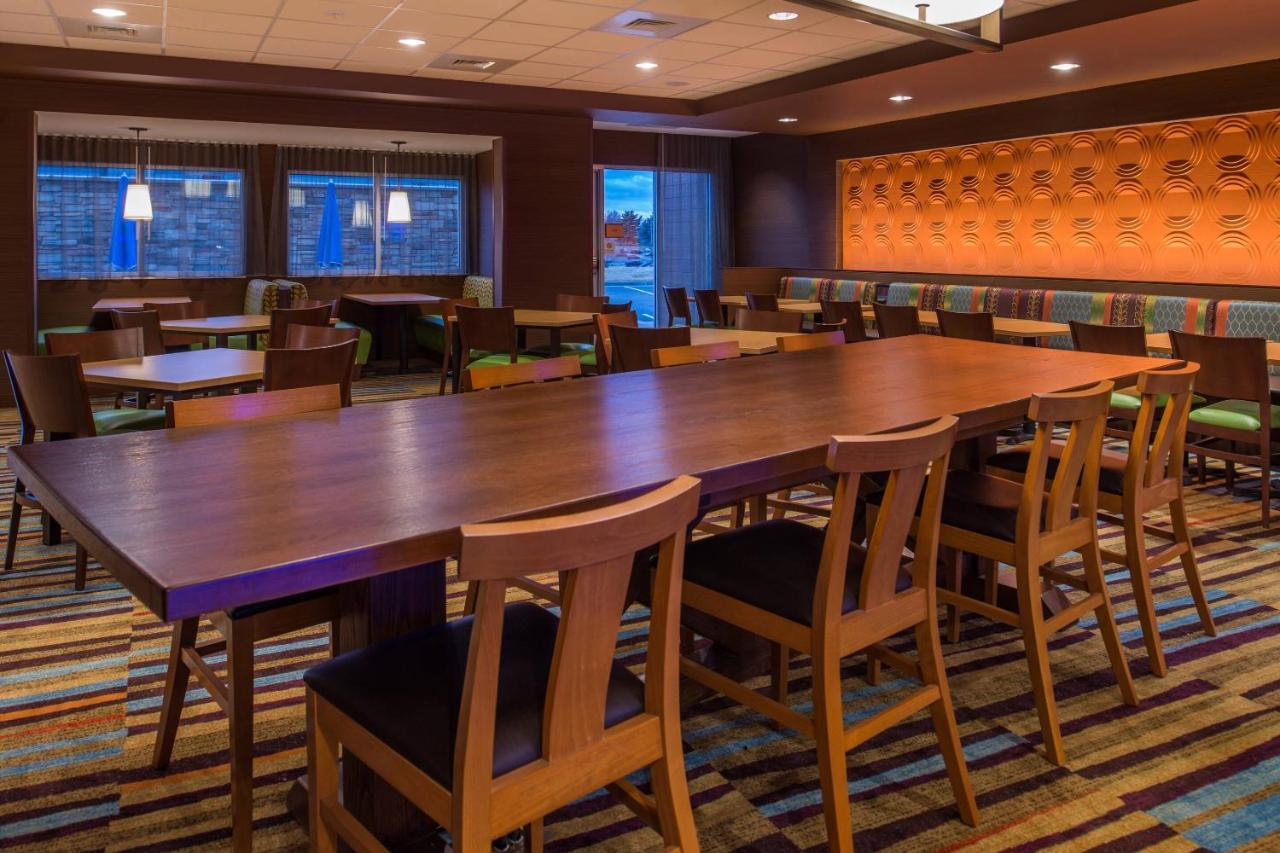 Fairfield Inn & Suites By Marriott St. Louis Westport Maryland Heights Zewnętrze zdjęcie